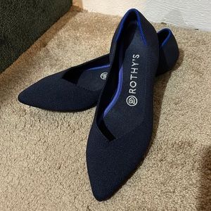 Rothy’s Navy Points